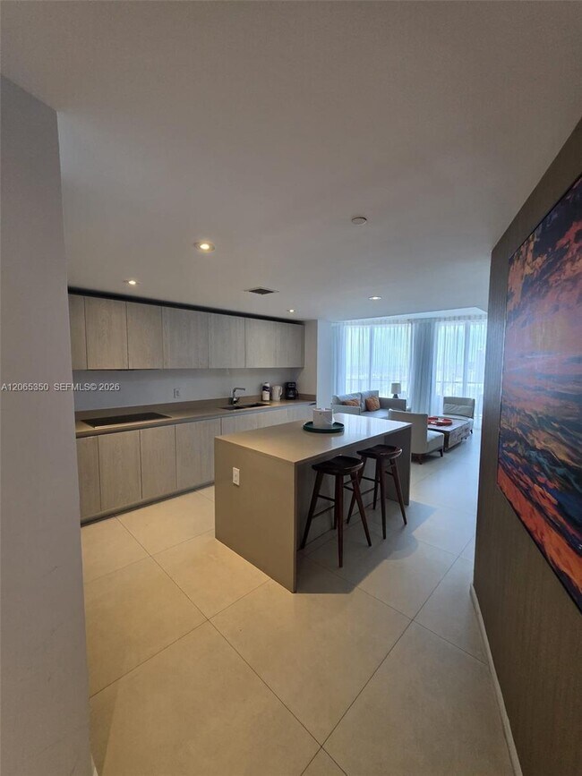 Building Photo - 4111 S Ocean Dr