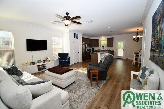 Building Photo - 3299 Fairwood Ln