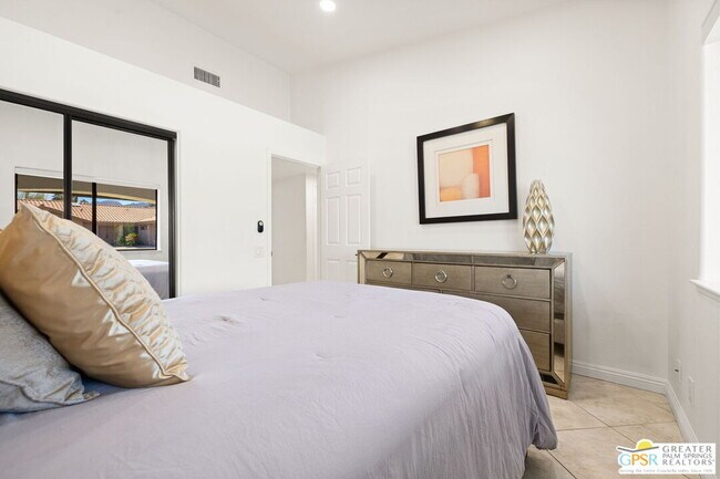 Building Photo - 74830 Waring Ct