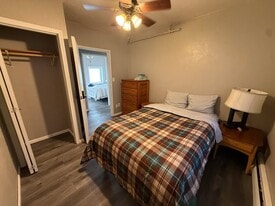 Building Photo - 204 N Duluth Ave