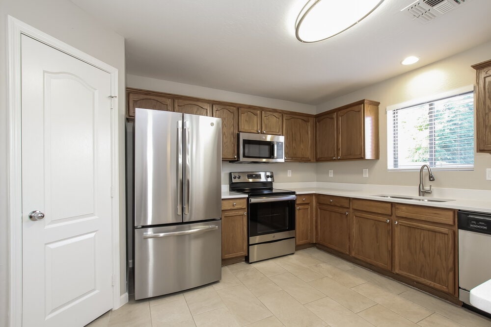 Building Photo - 11704 W Mauna Loa Ln