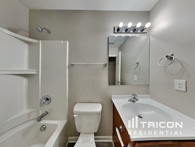 Building Photo - 4932 Magnasco Ln