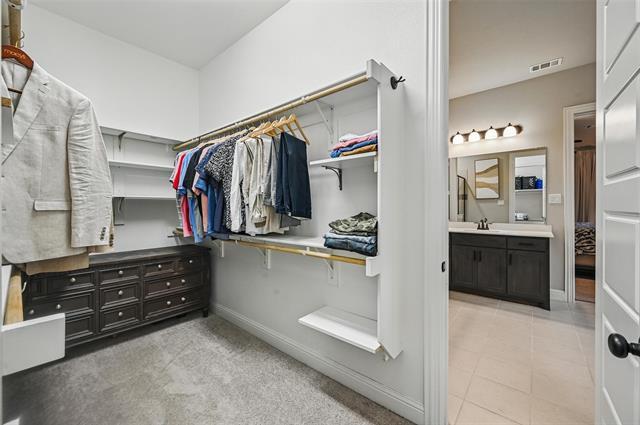 Building Photo - 1701 Thresh Ct