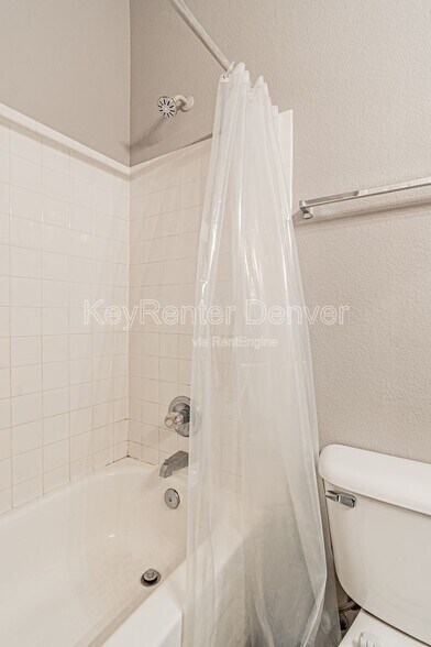 Building Photo - 8199 Welby Rd