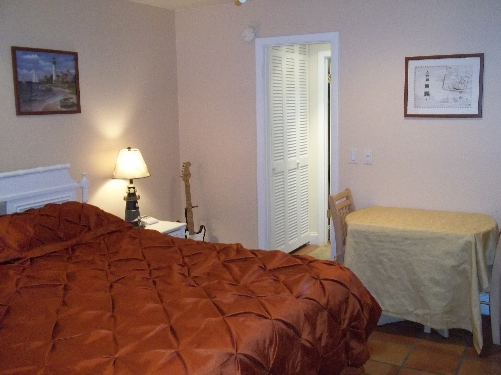 master bedroom - 1475 Curlew Ave