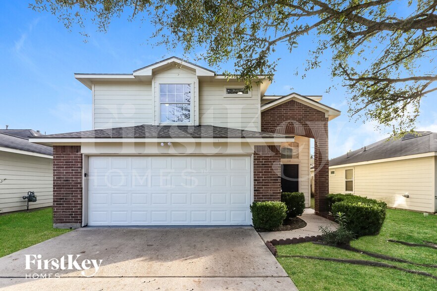 Primary Photo - 214 N Native Ln