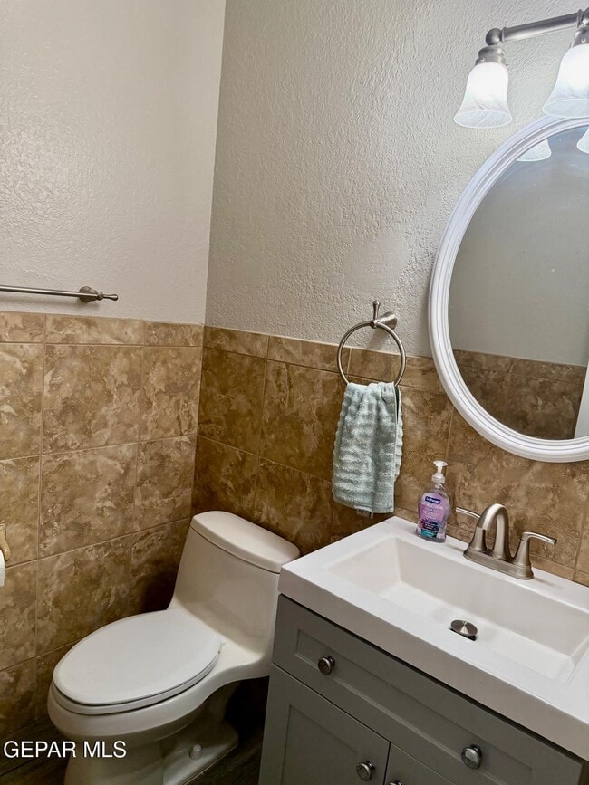 Building Photo - 4921 Vista Grande Cir