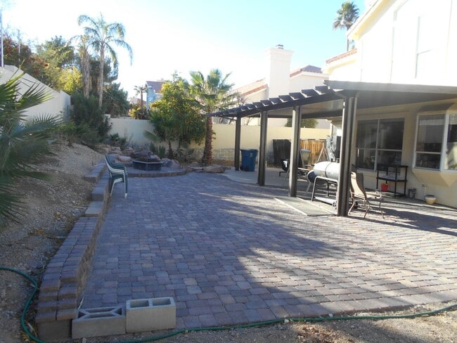 Building Photo - 8317 Opal Cove Dr