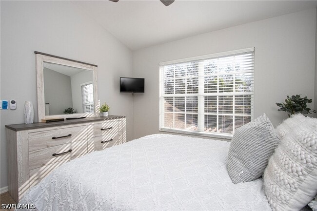 Building Photo - 5705 Heron Ln