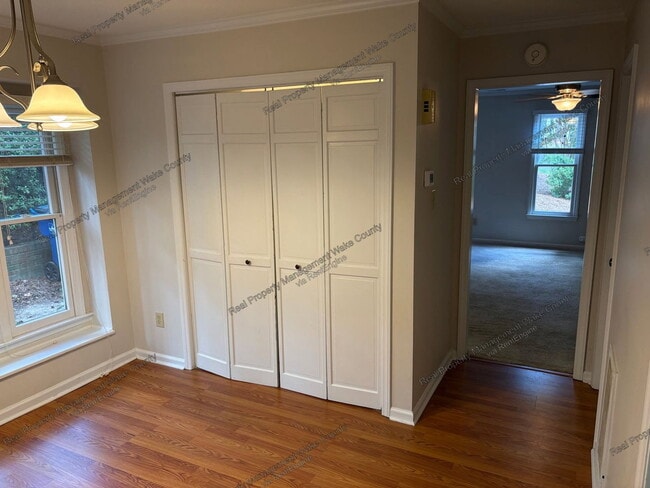 Building Photo - 5512 Hamstead Crossing