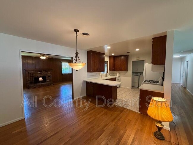 Building Photo - 10250 Masterson Rd