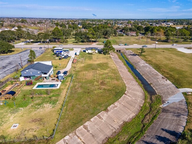 Building Photo - 13109 FM1764