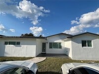 Building Photo - 10945 SW 172nd Terrace