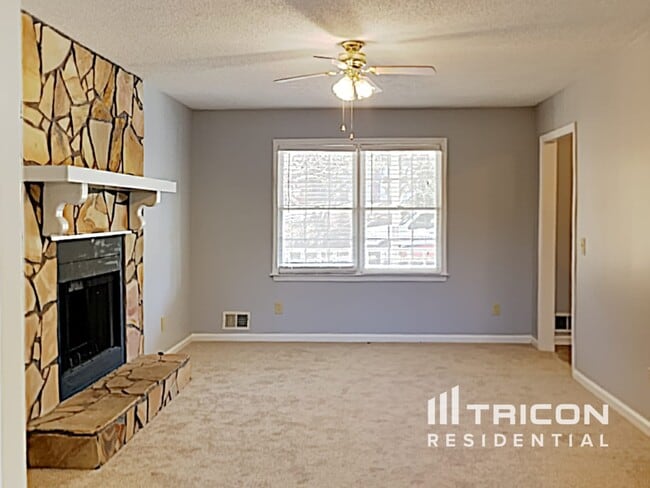 Building Photo - 1418 Millstream Trail NW