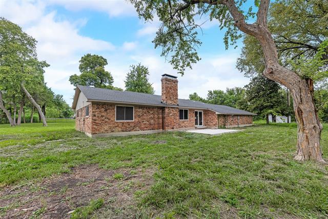 Building Photo - 1230 W Bear Creek Rd