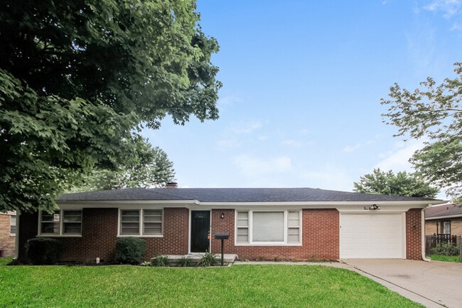 Building Photo - 429 Brookside Ln