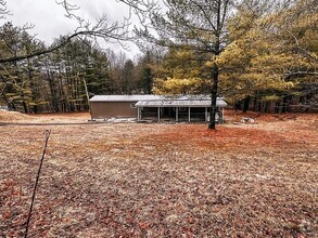 Building Photo - . This recently remodeled two-bedroom