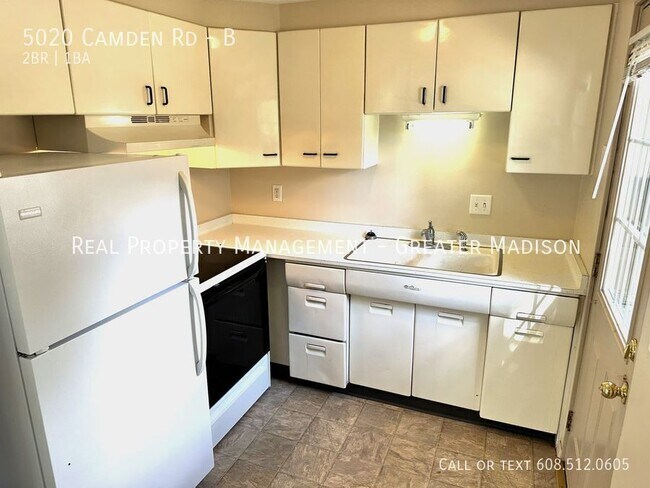 Building Photo - 5020 Camden Rd