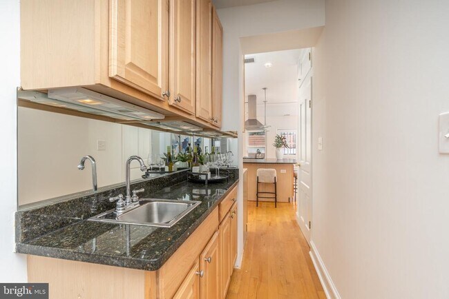 Building Photo - 1683 35th St NW