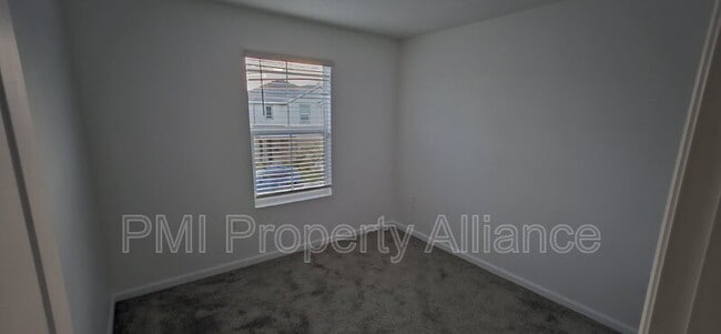 Building Photo - 1827 Weir Blvd