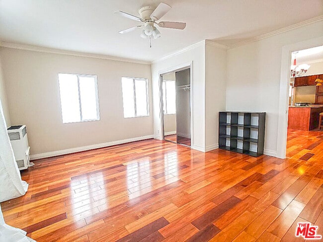 Building Photo - 205 N New Hampshire Ave