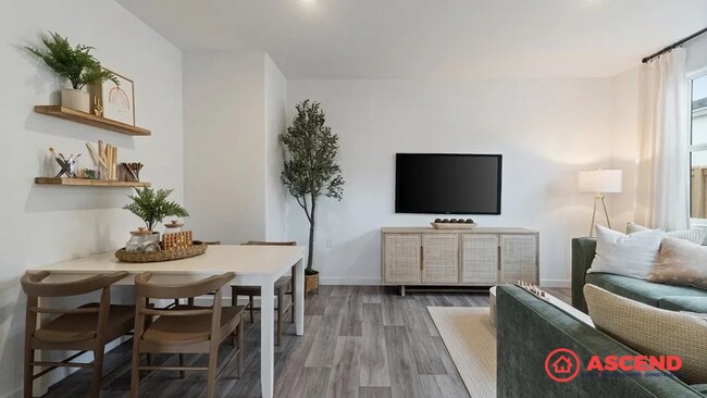 Building Photo - Stunning Newly Built Home In Gossamer Grove!