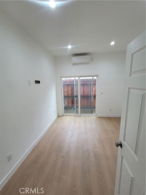 Building Photo - 7103 Yarmouth Ave