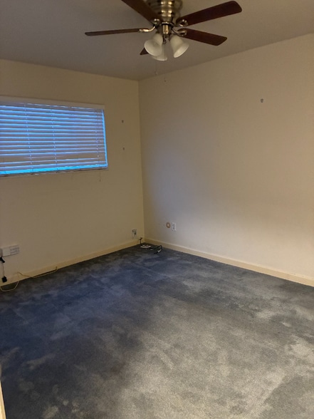 Building Photo - 3300 Brookdale Ave