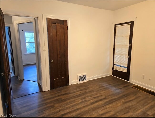 Building Photo - 3557 Lynnfield Rd