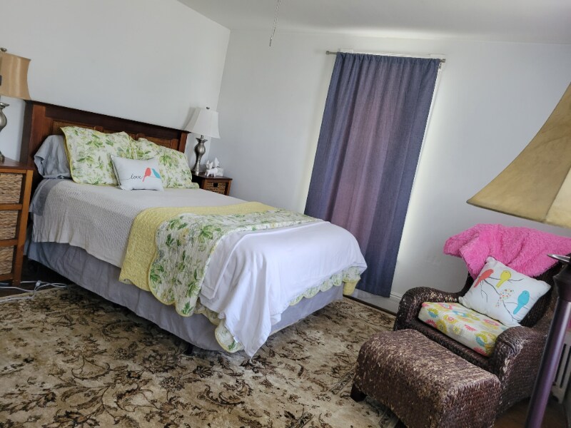 Building Photo - 58 W 6th St