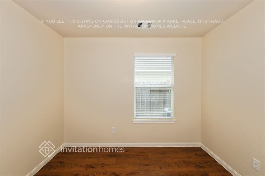 Building Photo - 18815 N Lyford Dr