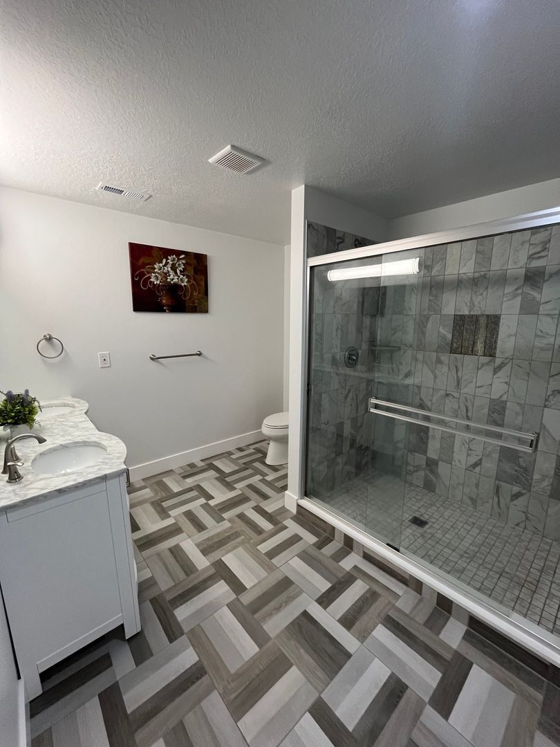 Building Photo - 3773 N 750 W St