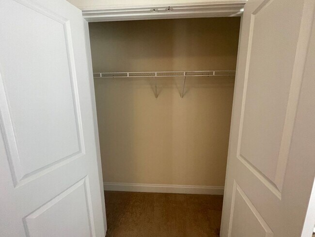 Building Photo - PRE-LEASING FOR AUGUST 2025!