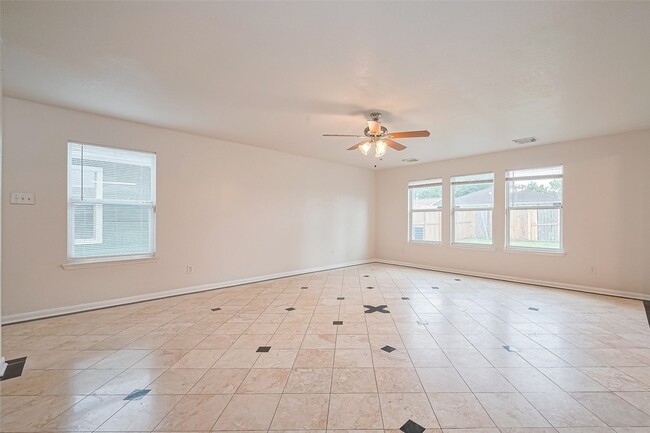 Building Photo - 12927 Pale Ivy Ln