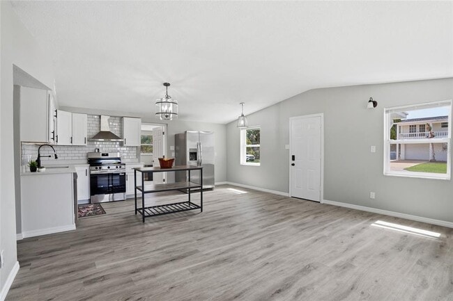 Building Photo - 4021 Eagle Nest Dr
