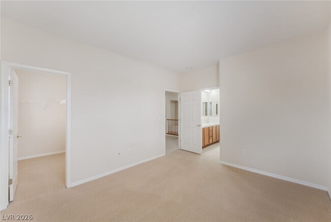 Building Photo - 224 Uccello Dr