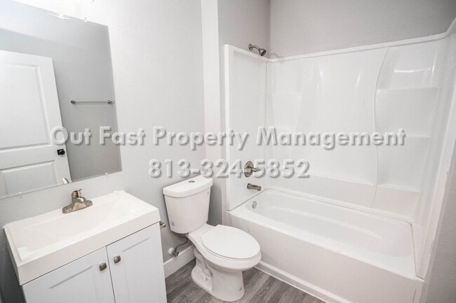 Building Photo - 2817 N Taliaferro Ave