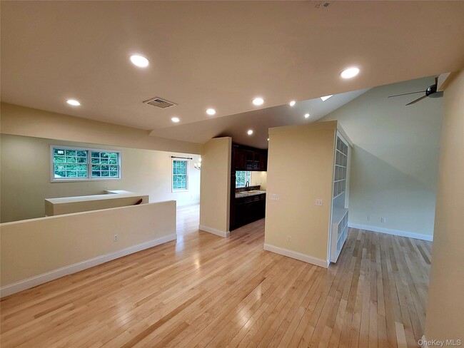 Building Photo - 41 NY-208