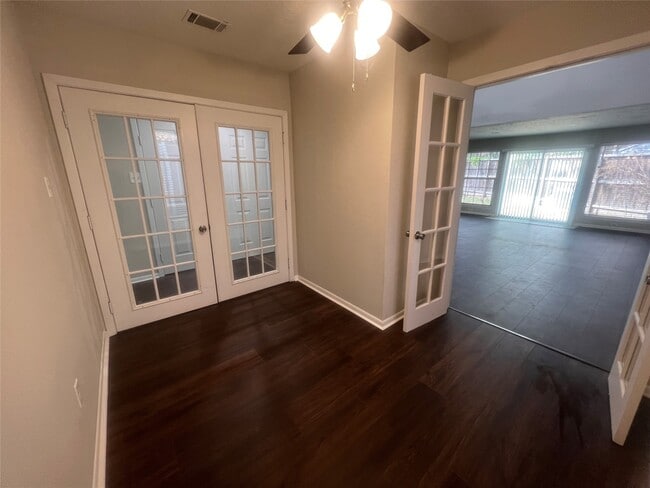 Building Photo - 5106 Spruce Forest Dr