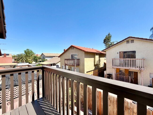 Building Photo - Gated 3 Bedroom 2.5 Bath Home with Bonus Room & Private Balcony