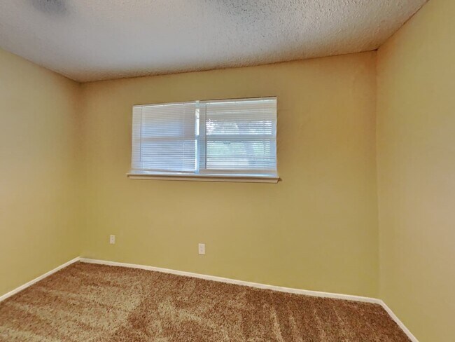 Building Photo - 5402 Sweetwind Ln