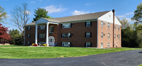 Building Photo - 804 Vaughn Rd