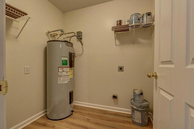 Building Photo - 632 Vonbryan Trace