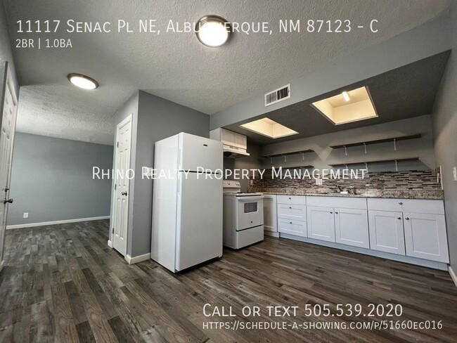 Building Photo - Fantastic 2 Bedroom, 1 Bath, Completely Re...