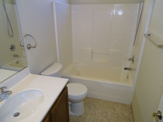 Building Photo - 3 bedroom home in SOUTH SUMMERLIN