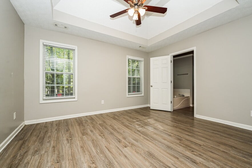 Building Photo - 195 Pecan Ridge Dr