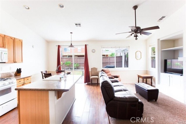 Building Photo - 14142 Fairchild Dr