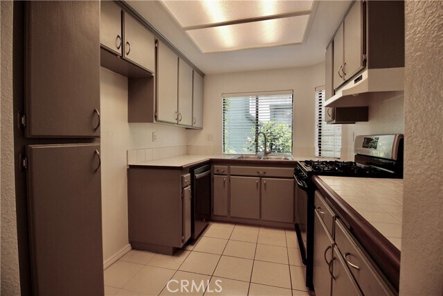 Building Photo - 13530 Francisquito Ave