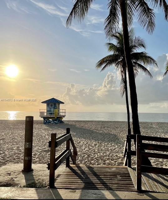 Primary Photo - 2200 S Ocean Dr