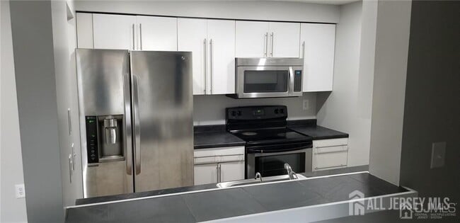 Building Photo - 8406 Tamarron Dr